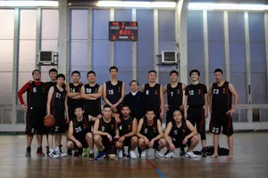 2012年12月2日PARIS BASKET 15 VS FCBA